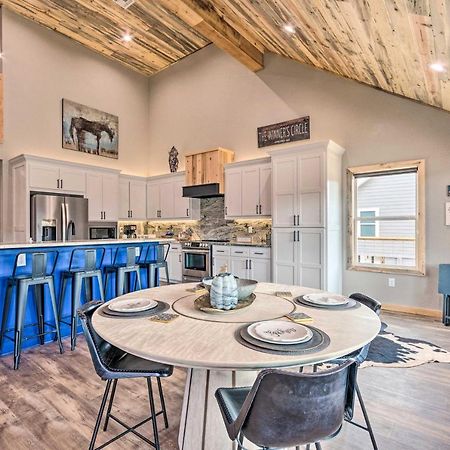 Upscale Riverfront Home With Beach And Fire Pit! Glenwood Buitenkant foto