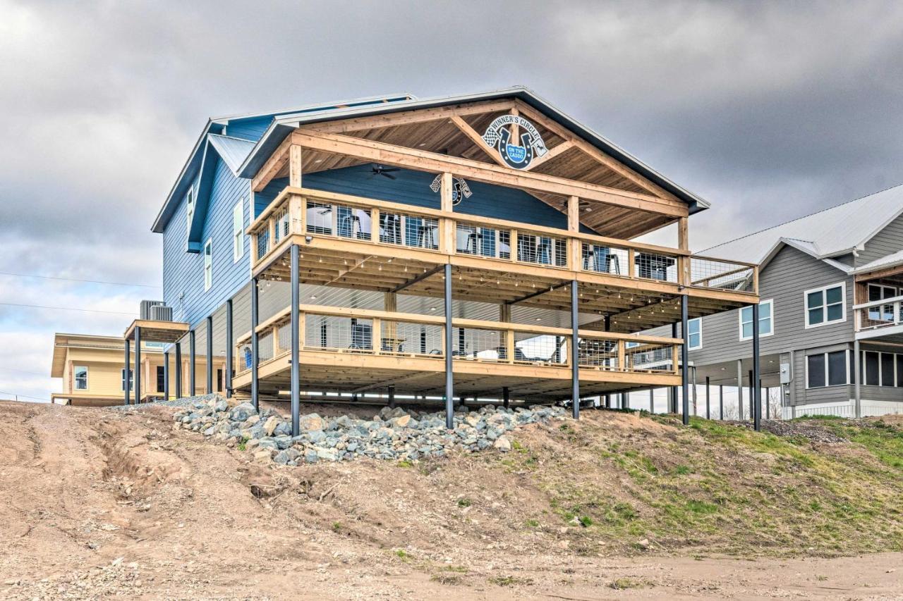 Upscale Riverfront Home With Beach And Fire Pit! Glenwood Buitenkant foto